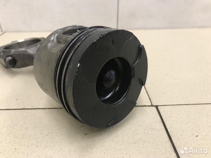 Поршень с шатуном L200 (KB) 2006-2016