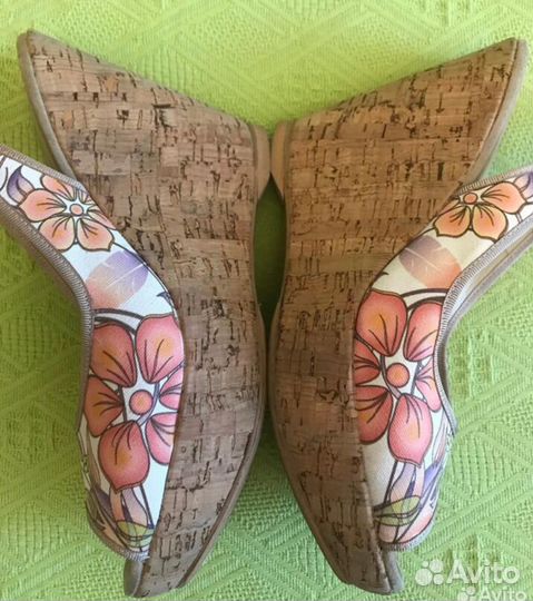Босоножки из Португалии на пробковой платформе