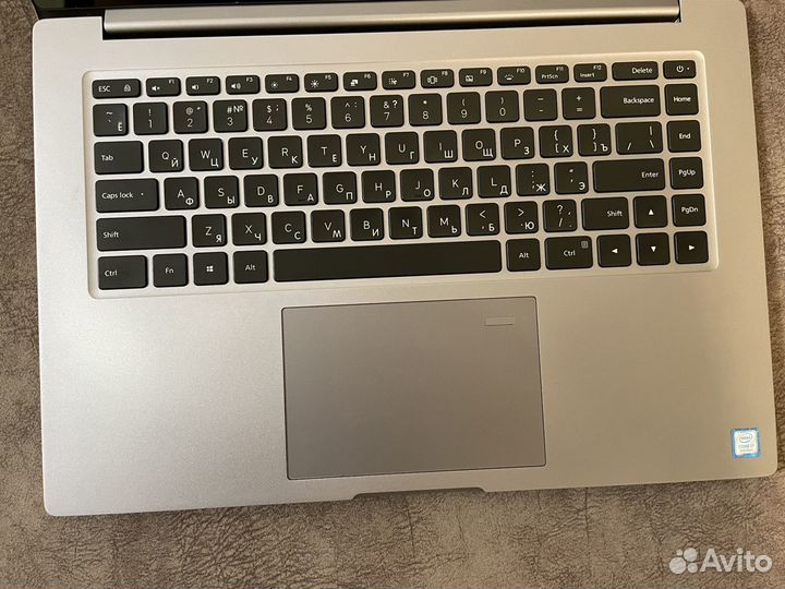 Xiaomi mi notebook pro 15,6“ (core i7/8gb/256gb)
