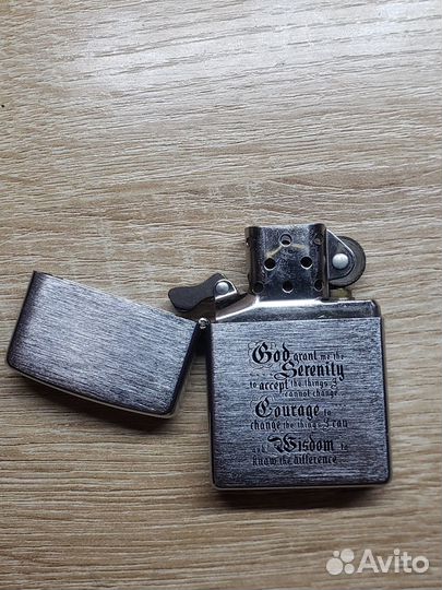Зажигалка бензиновая zippo original