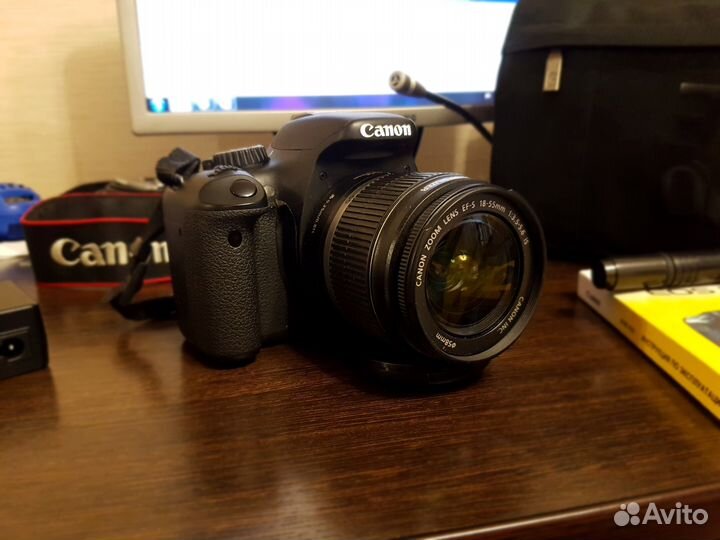 Canon EOS550D + SD карта 32гб 10класс, + сумка +