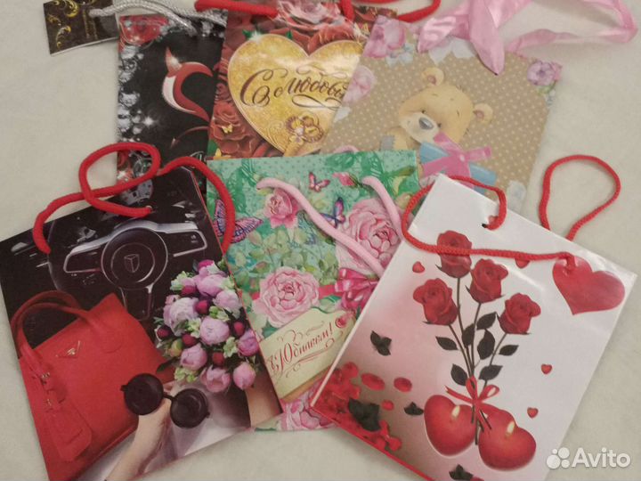 Пакеты подарочные