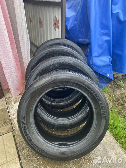 Roadstone Classe Premiere CP672 215/60 R17 96H