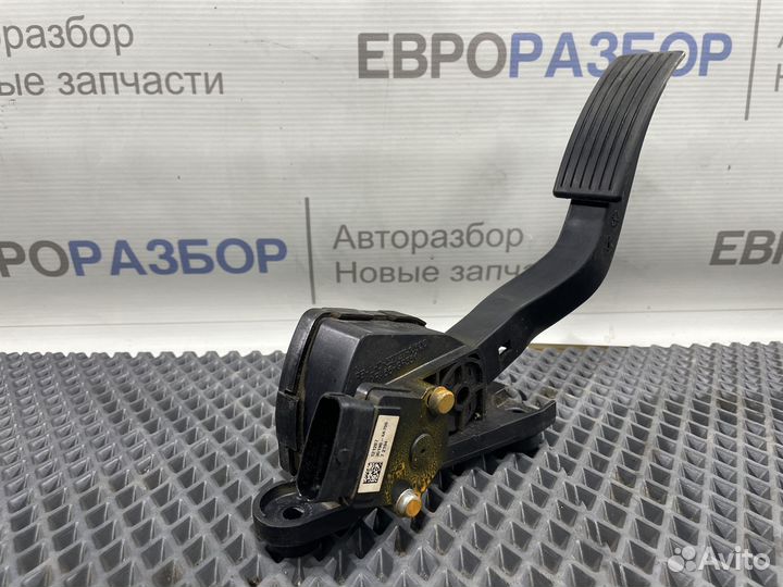 Педаль газа Hyundai Solaris 2010-2017