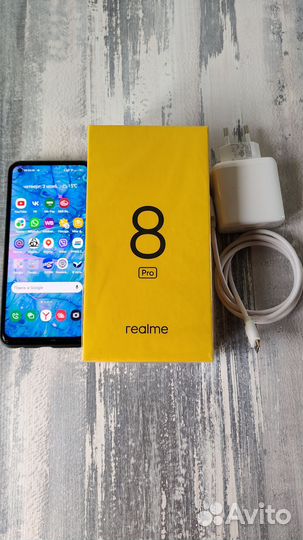 realme 8 Pro, 6/128 ГБ