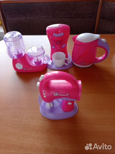 Посуда детская(игрушечная детская техника)