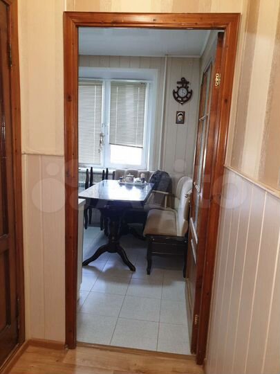 2-к. квартира, 52 м², 4/9 эт.