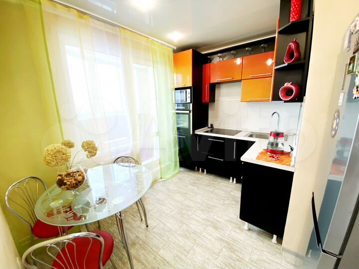 1-к. квартира, 35,8 м², 13/16 эт.