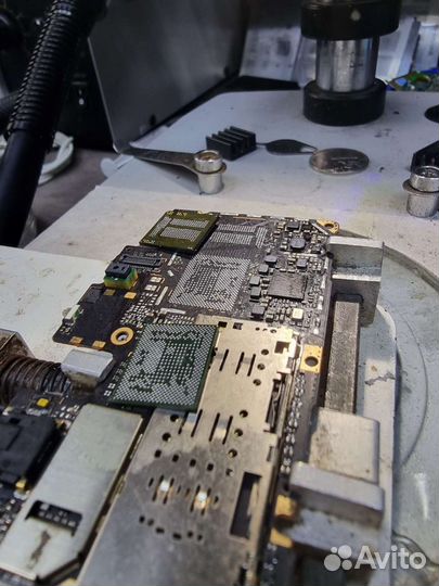 Скупка и ремонт сотовых телефонов в любом состояни