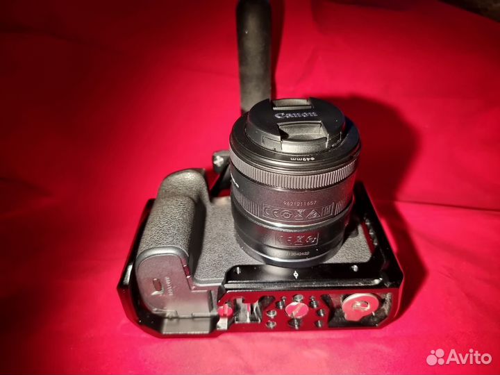 Canon eos R body
