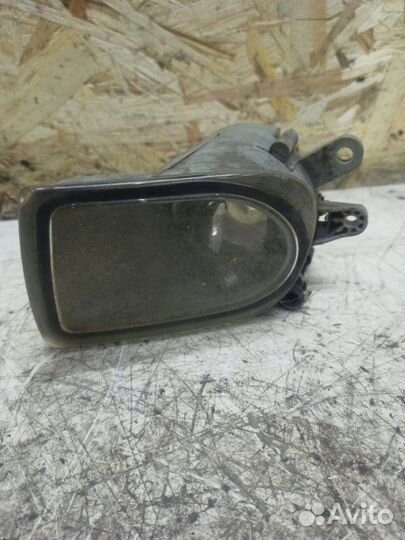 Фара противотуманная передняя левая Volvo V50