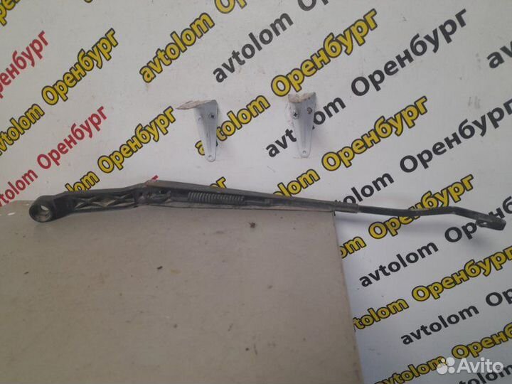 Поводок стеклоочистителя левый Geely Mk LG1