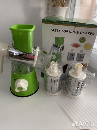 Терка овощерезкас насадками ручная