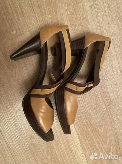 Босоножки жен., нат. кожа, новые 39, Rockport