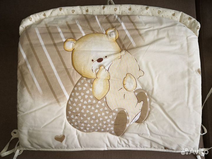 Защитные бортики в кроватку