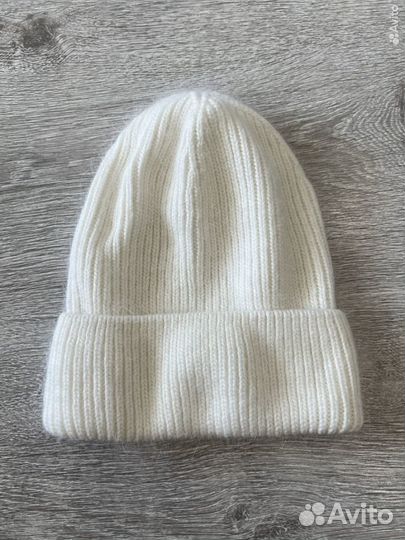 Шапка новая