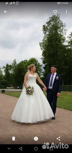 Свадебное платье