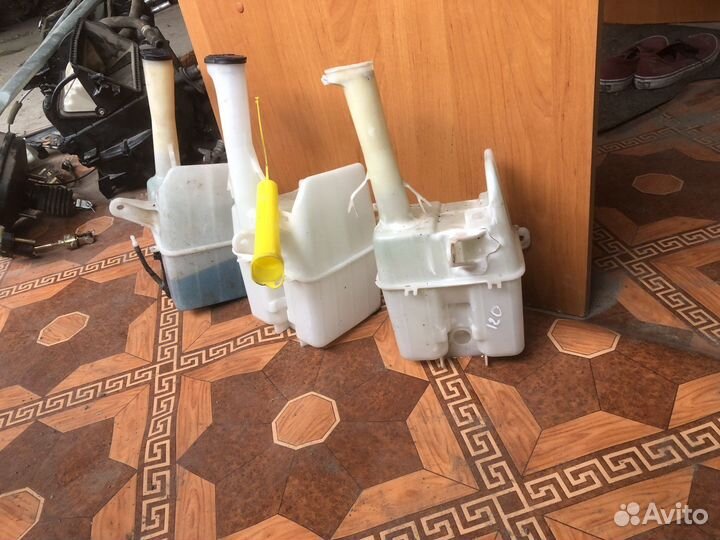 Бачок омывателя corolla 120