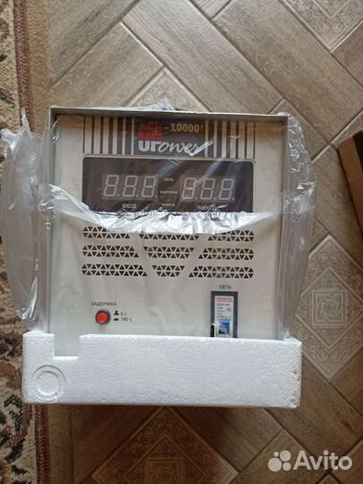 Релейный стабилизатор Upower ACH 10000