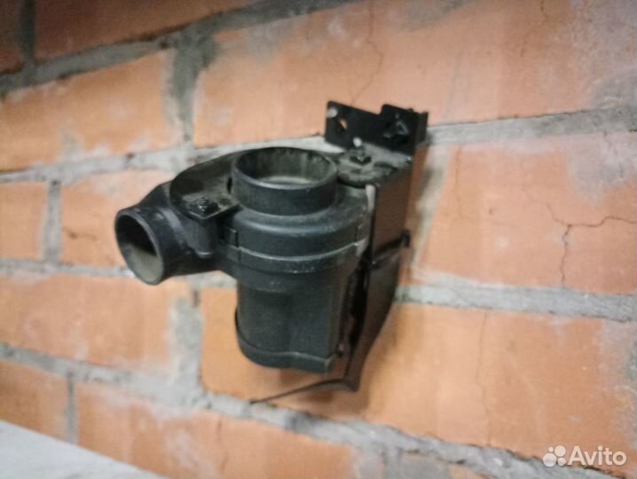 Вентилятор охлаждения задний BMW 7 E65/E66 2007