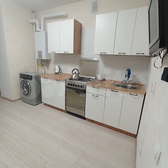 2-к. квартира, 65 м², 2/5 эт.