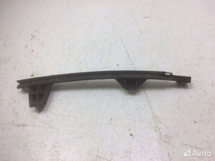 Направляющая стекла задняя правая Kia Ceed JD G4FG