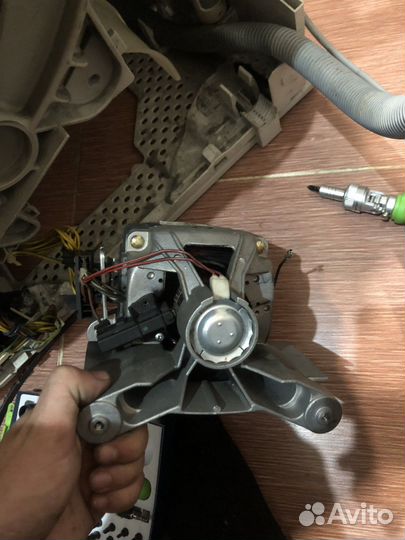 Ч. Мастер по ремонту стиральных машин, бойлеров