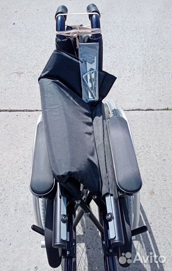 Инвалидная коляска