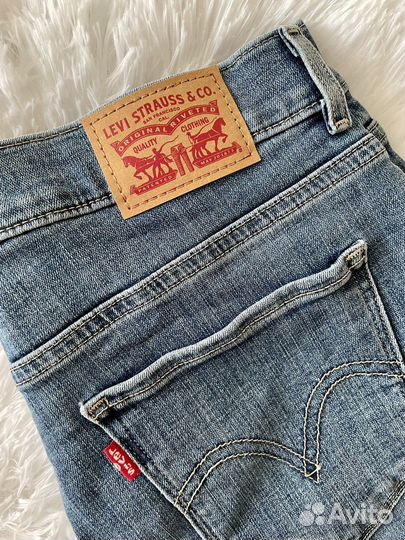 Шорты женские