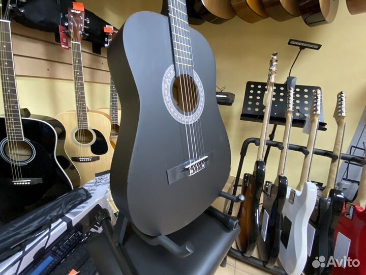 Гитара классическая