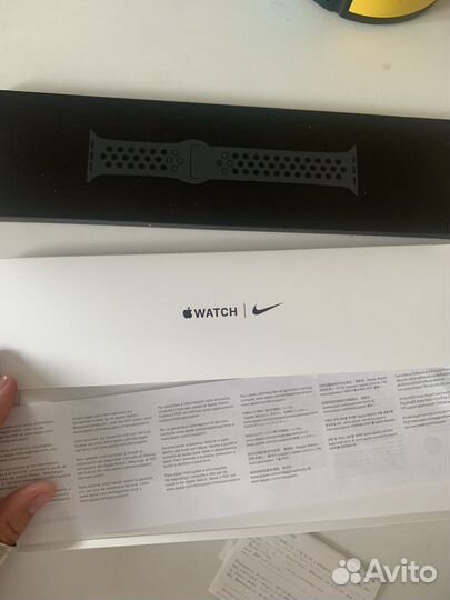 Часы apple watch se 44 mm nike 6