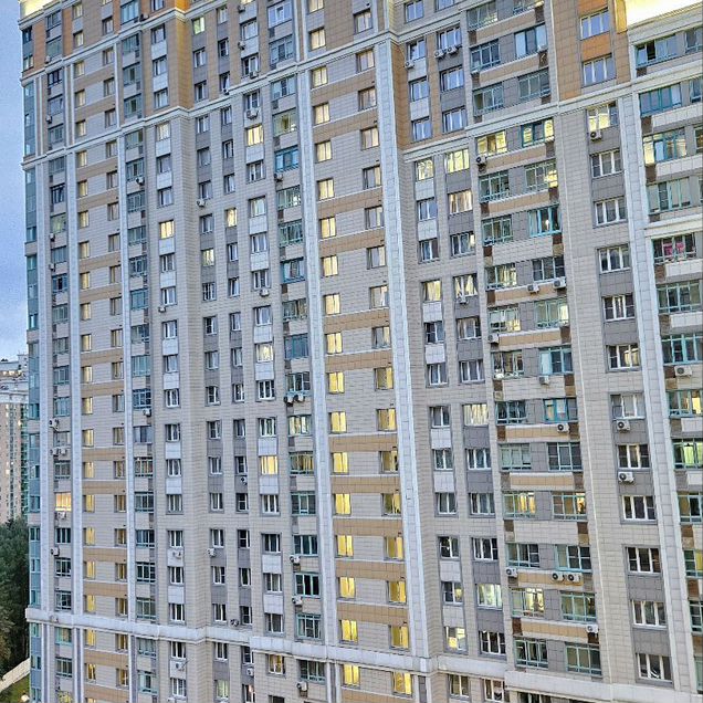 2-к. квартира, 70 м², 10/25 эт.