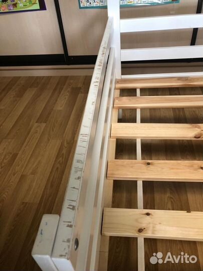 Детская кровать с матрасом (160*80)