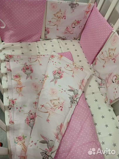 Комплект бортиков в кроватку