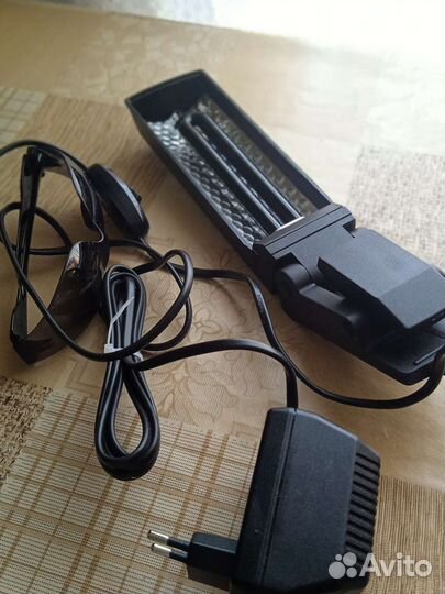 Лампа вуда с очками