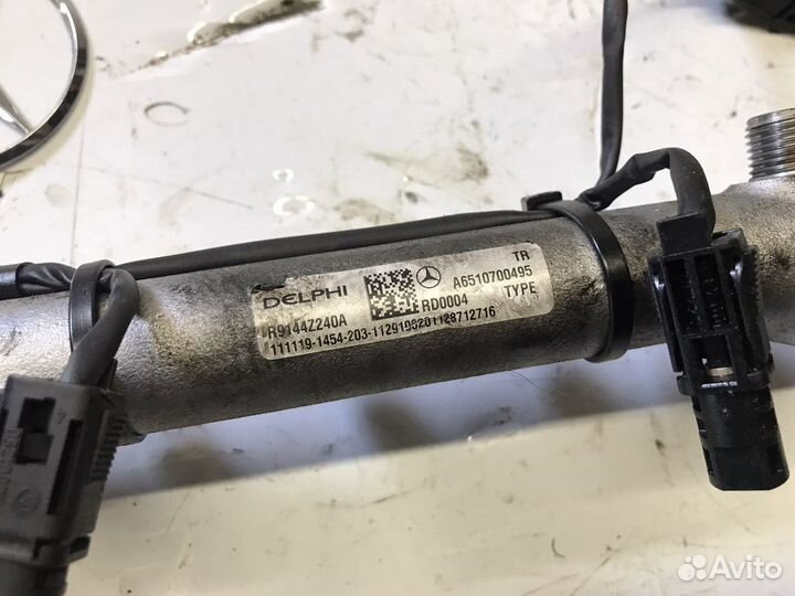 Топливная рампа Мерседес om 651