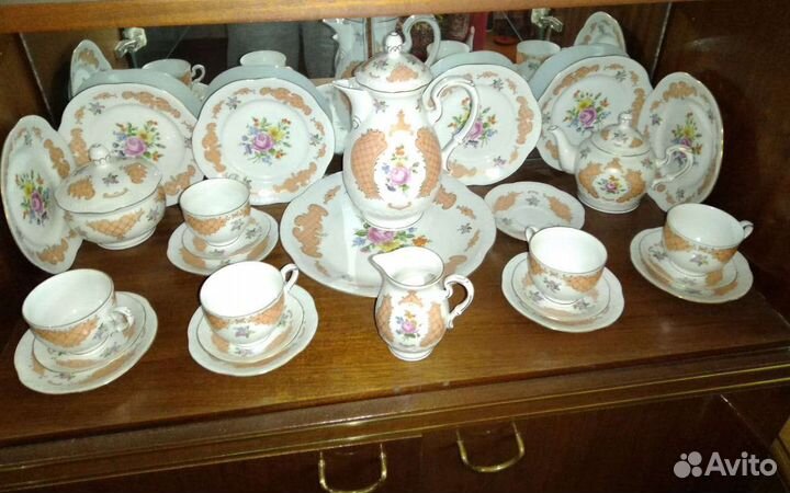 Сервиз гдр. Volkstedt Pastorale