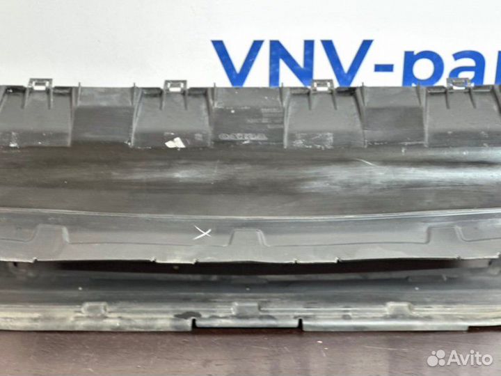 Воздуховод радиатора Volvo V40 2015