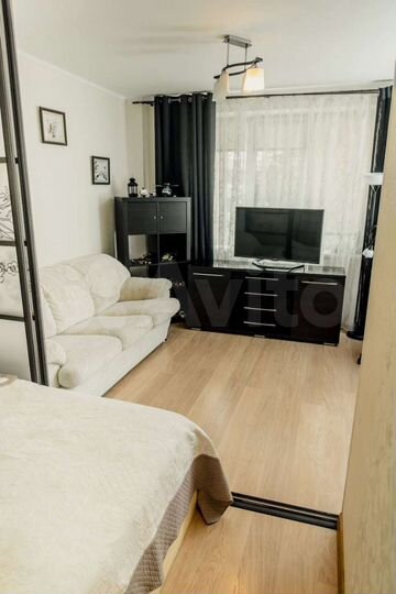 2-к. квартира, 70 м², 2/15 эт.