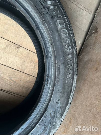 Bridgestone MY-02 Sporty Style 215/55 R17