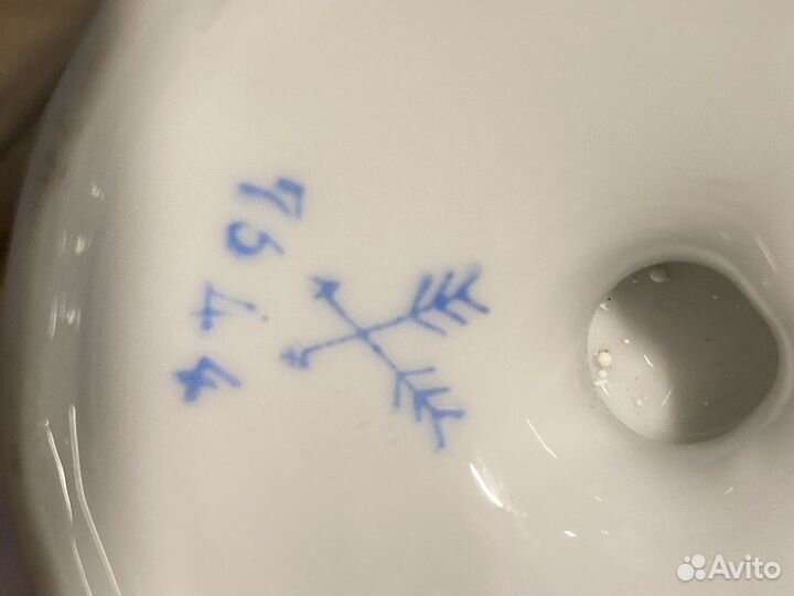 Ваза коллекционная с позоллтой