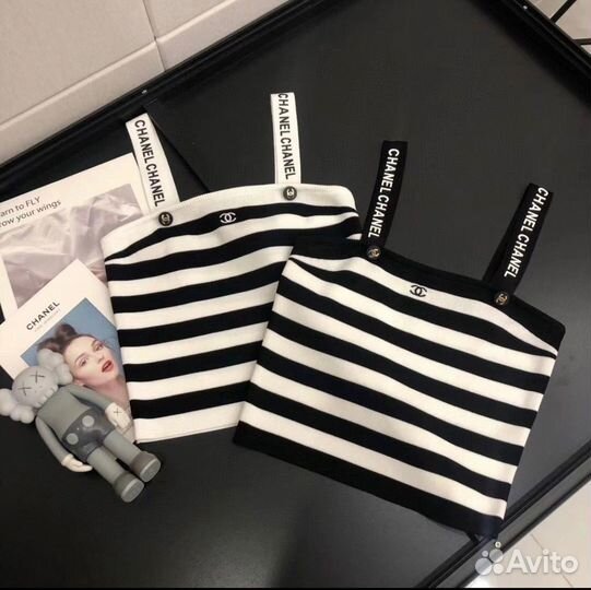 Топ Chanel