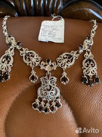 Серебряное колье