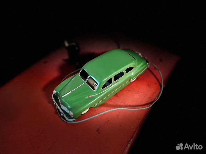 Машинка на пульте СССР газ 12 зим