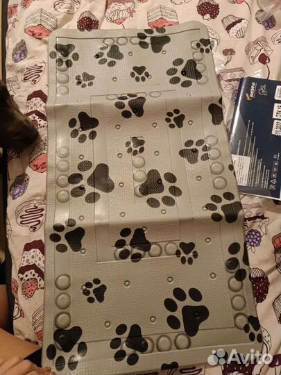 Коврик для ванны с присосками для животных (новые)