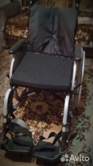 Коляска инвалидная