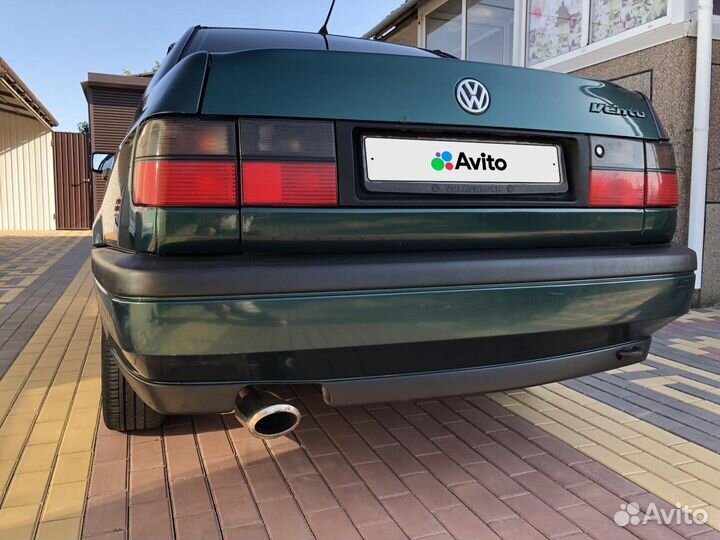 Volkswagen Vento 1.8 AT, 1996, 250 000 км