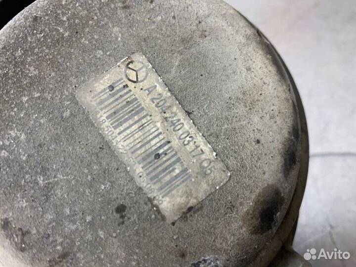 Подушка крепления двигателя Mercedes C-Class W204