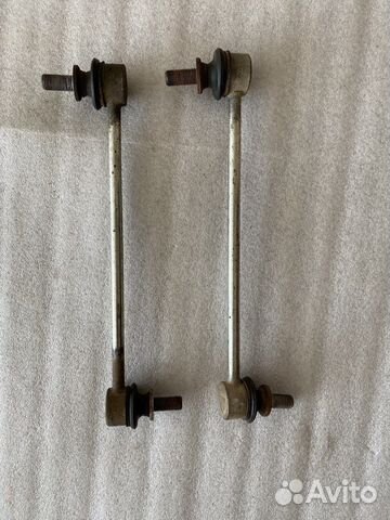 Стойка стабилизатора передняя Toyota