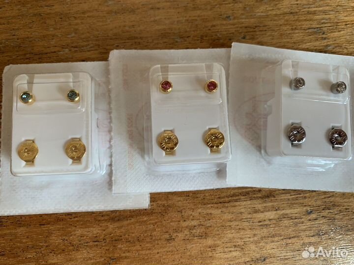 Прокалываю уши